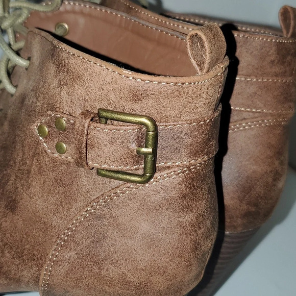 Hot Tomato Chunky Heel Lace Up Ankle Booties Size 9W - Picture 5 of 14
